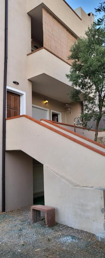 A Casa Di Pintus Apartment Виласимиус Екстериор снимка